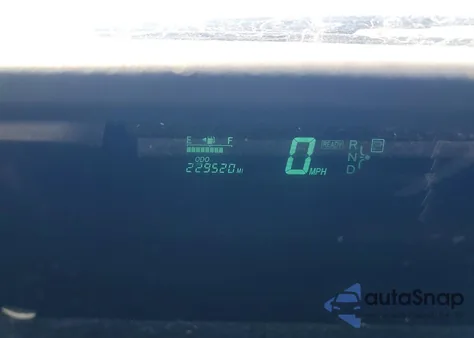 2005 Toyota Prius z USA, uszkodzony, nr VIN JTDKB20U353116879